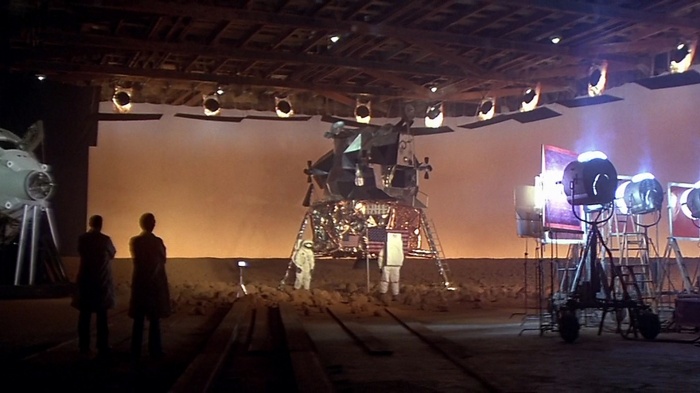 capricorn-one-photo